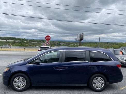 Used 2016 Honda Odyssey LX image 7