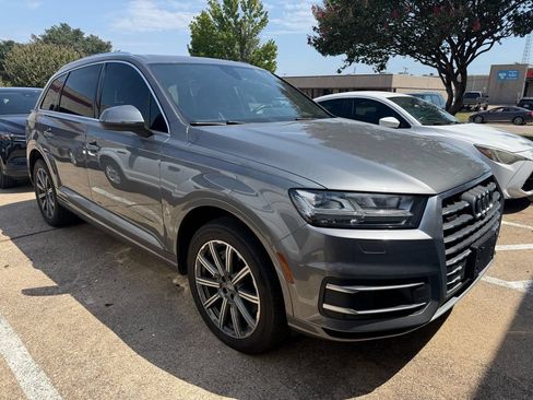Used 2018 Audi Q7 3.0T Premium Plus w/ Premium Plus Package AWD/4WD image 3