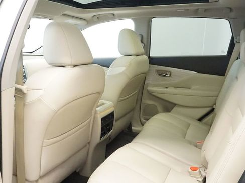 Used 2017 Nissan Murano Platinum image 20