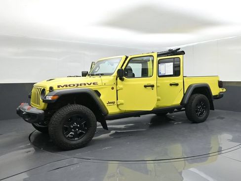 Used 2023 Jeep Gladiator Mojave AWD/4WD image 67