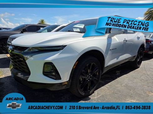 Used 2019 Chevrolet Blazer RS FWD image 3