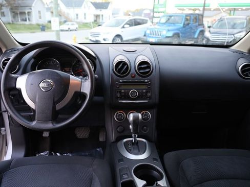 Used 2014 Nissan Rogue S image 20