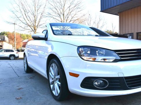 Used 2014 Volkswagen Eos Komfort image 23
