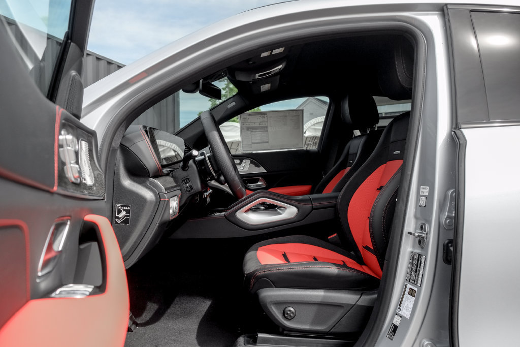 New 2026 Mercedes-Benz GLE 53 AMG 4MATIC Coupe image 11