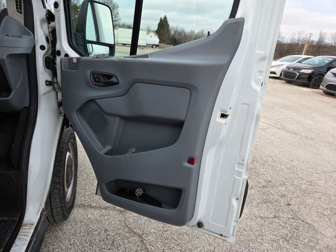 Used 2019 Ford Transit 250 148 Low Roof image 22