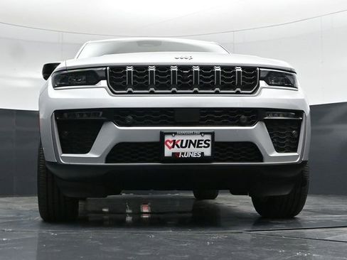 New 2026 Jeep Grand Cherokee Limited AWD/4WD image 55
