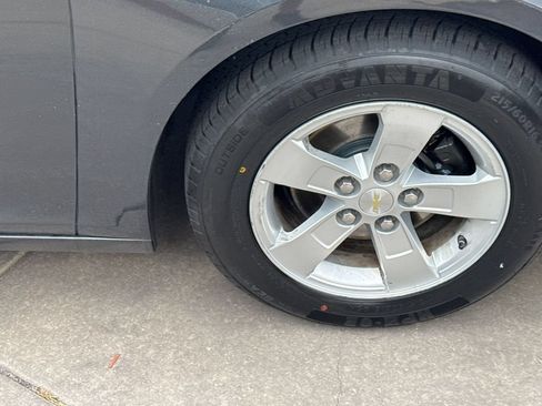 Used 2015 Chevrolet Malibu LS FWD image 14