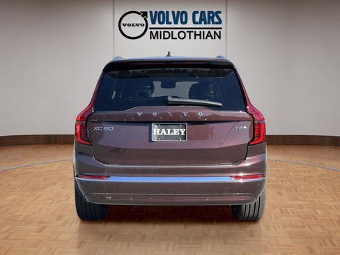 New 2025 Volvo XC90 T8 Plus w/ Protection Package Premier AWD/4WD image 21