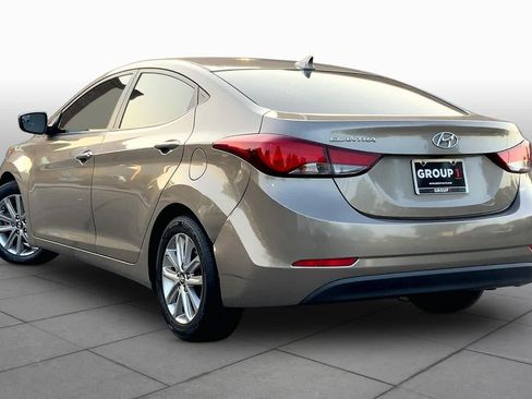 Used 2014 Hyundai Elantra SE w/ Option Group 02 FWD image 12