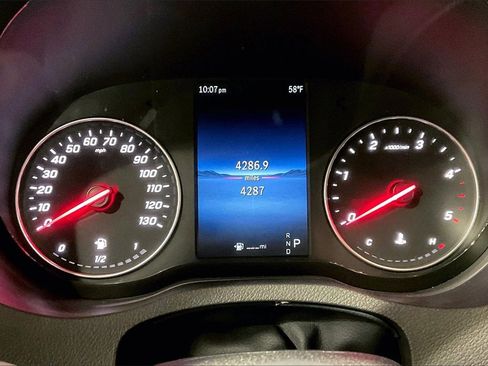 Used 2025 Mercedes-Benz Sprinter 2500 image 17