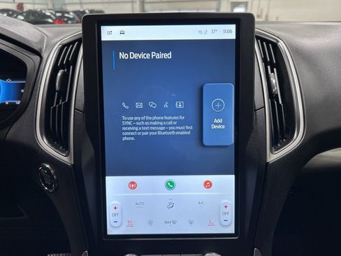 Certified 2024 Ford Edge SEL w/ Convenience Package image 18