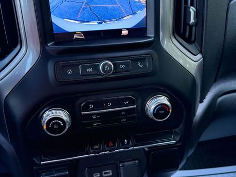 Used 2023 GMC Sierra 2500 Pro w/ Convenience Package AWD/4WD image 19