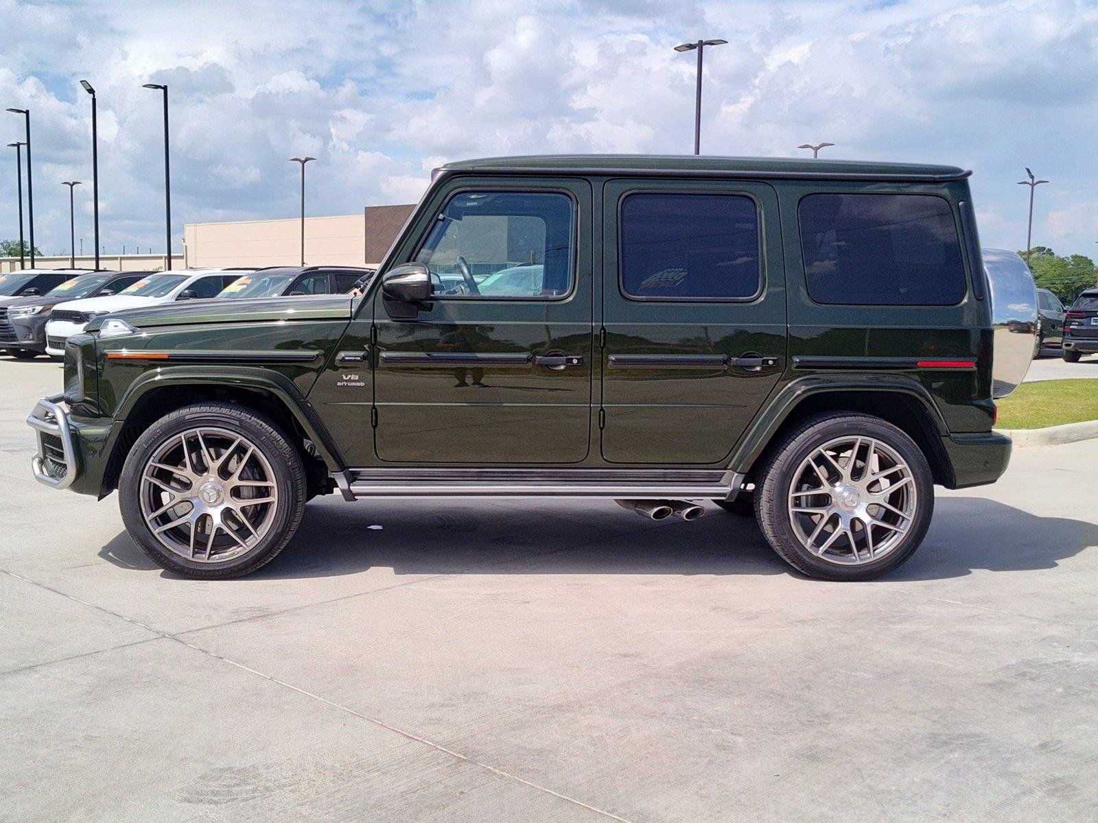 Certified 2022 Mercedes-Benz G 63 AMG 4MATIC w/ AMG Performance Package image 3