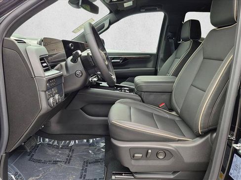 New 2026 Chevrolet Tahoe Premier AWD/4WD image 4