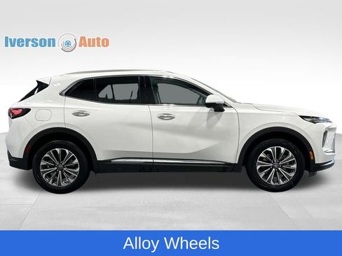 Used 2025 Buick Envision Preferred image 11