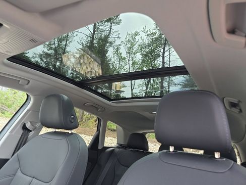 New 2026 Audi Q3 quattro 2.0T AWD/4WD image 3
