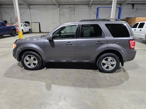 Used 2009 Ford Escape Limited image 4