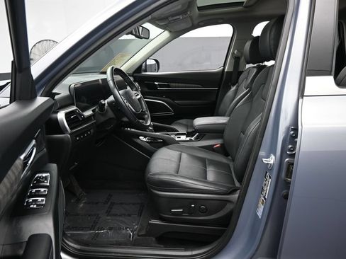 Used 2024 Kia Telluride EX AWD/4WD image 11