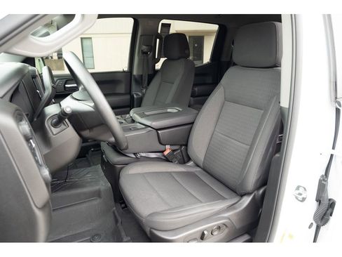 Certified 2024 Chevrolet Silverado 1500 Custom w/ LPO, Dark Essentials Package image 11