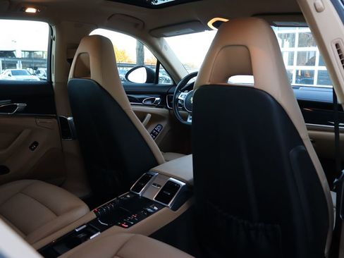 Used 2016 Porsche Panamera Edition w/ Premium Package Plus image 35