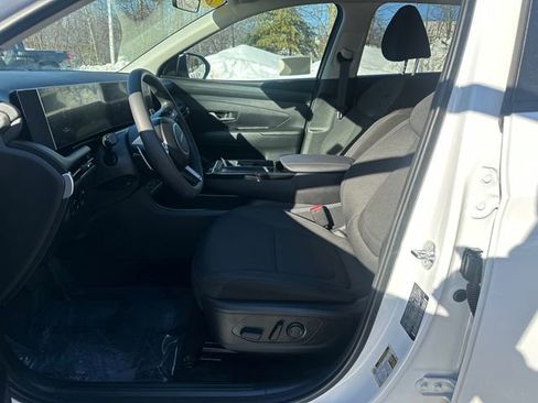 Used 2025 Hyundai Tucson Blue image 25