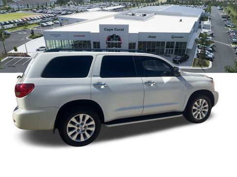 Used 2014 Toyota Sequoia Platinum image 12