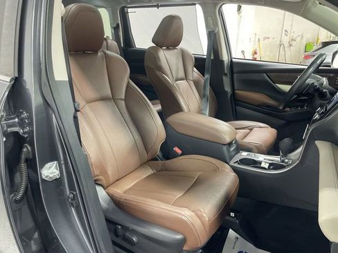 Used 2021 Subaru Ascent Touring w/ Popular Package #2A image 27