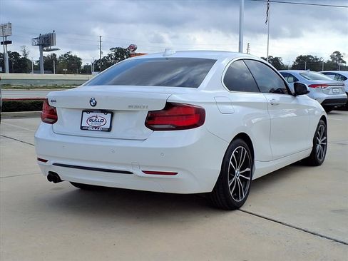 Used 2020 BMW 230i Coupe w/ Premium Package image 13
