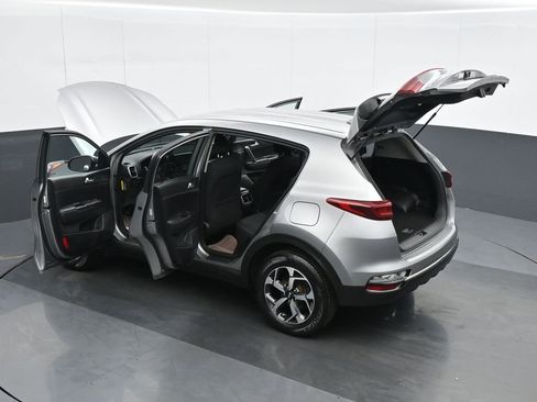 Used 2020 Kia Sportage LX AWD/4WD image 38