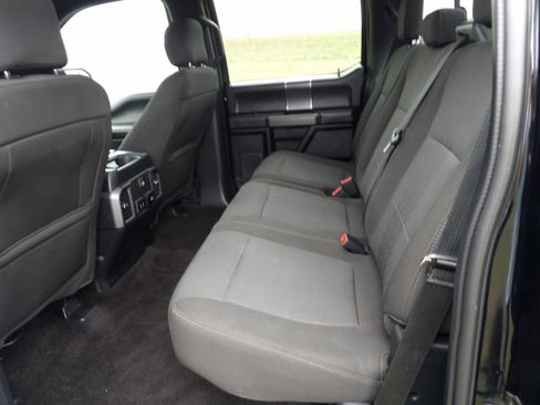 Used 2018 Ford F150 XLT w/ Equipment Group 302A Luxury image 10