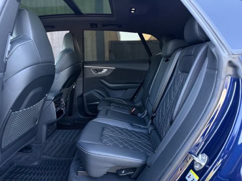 Used 2021 Audi SQ8 Premium Plus w/ SQ8 Black Optic Package AWD/4WD image 14