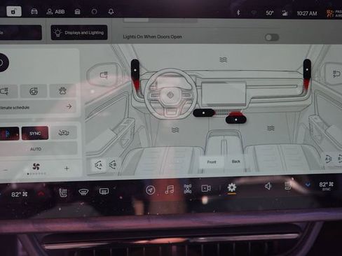 Used 2022 Rivian R1T Adventure image 27