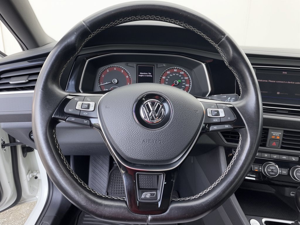 Used 2019 Volkswagen Jetta R-Line FWD image 10