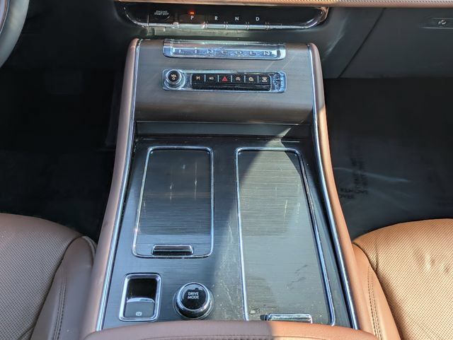 New 2026 Lincoln Aviator Reserve AWD/4WD image 18