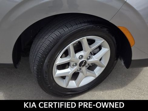 Certified 2025 Kia Soul LX FWD image 6