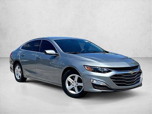 Used 2024 Chevrolet Malibu LS FWD image 12