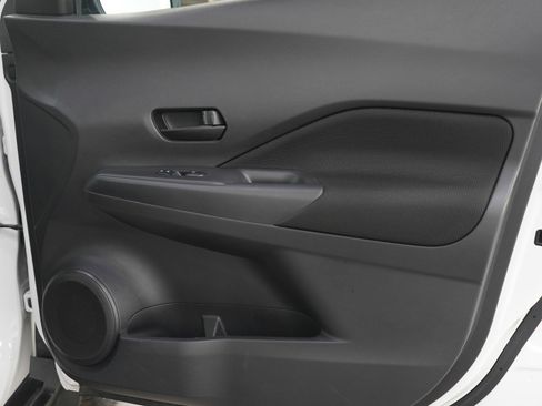 Used 2024 Nissan Kicks S FWD image 9