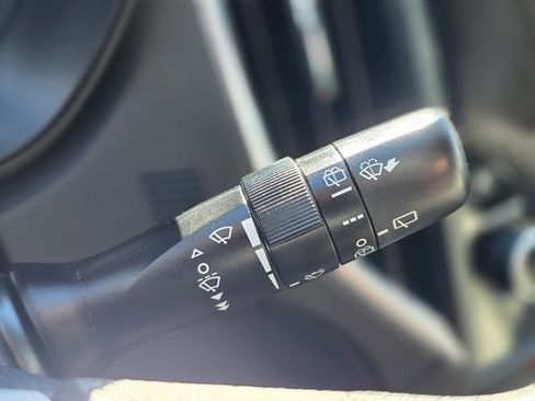 Used 2020 Subaru Forester Base w/ Popular Package #1 image 32