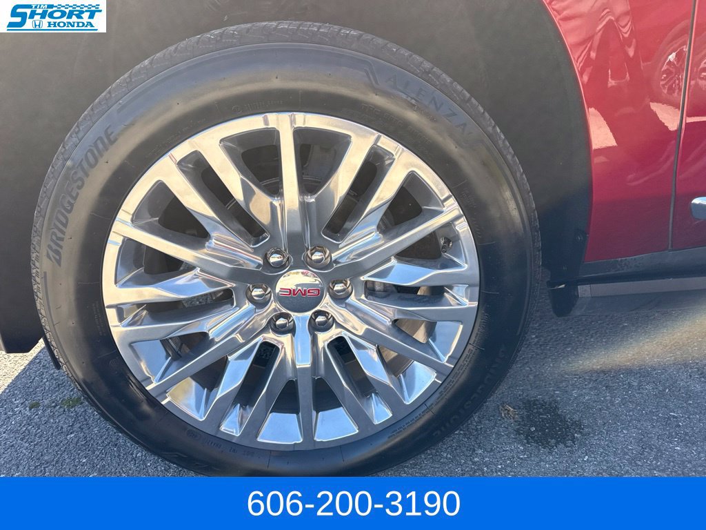 Used 2025 GMC Yukon Denali w/ Sun & Power Step Package AWD/4WD image 12