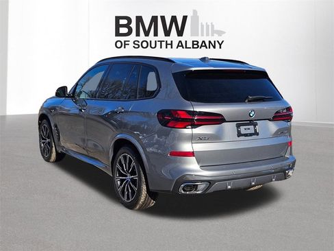 New 2026 BMW X5 xDrive40i w/ M Sport Package image 6