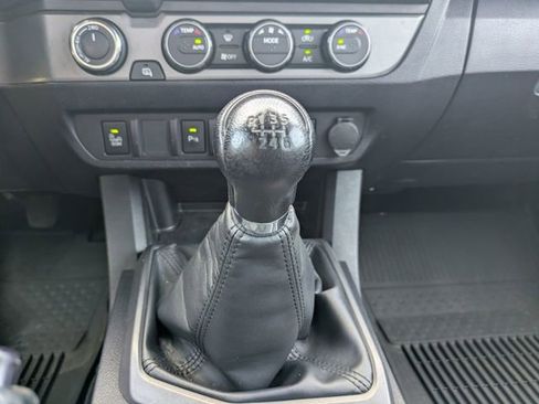 Used 2022 Toyota Tacoma TRD Sport w/ Technology Package AWD/4WD image 20