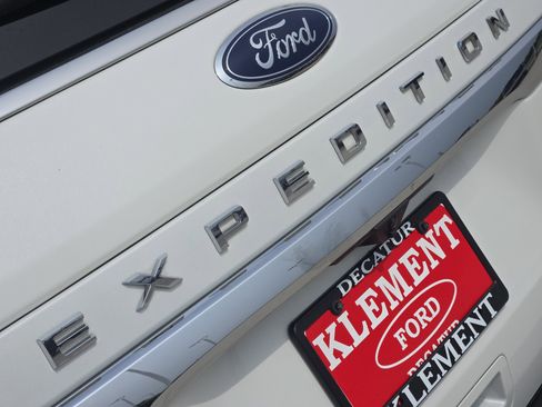 Certified 2023 Ford Expedition Limited RWD image 11