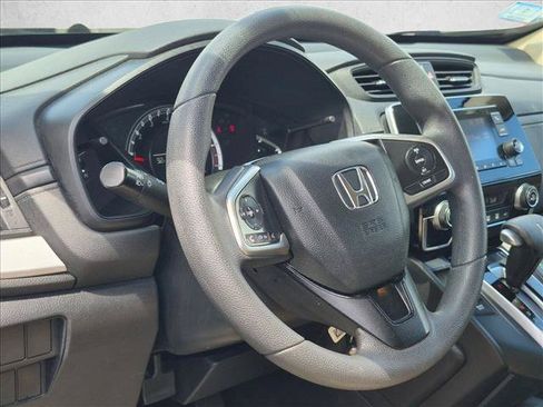 Used 2017 Honda CR-V LX image 3