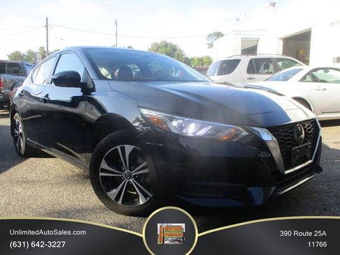 Used 2021 Nissan Sentra SV FWD image 2