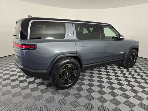 Used 2023 Rivian R1S Adventure AWD/4WD image 5