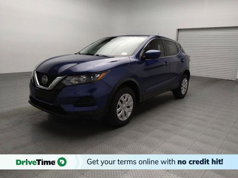Used 2020 Nissan Rogue Sport S image 1