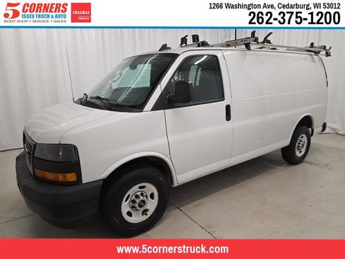 Used 2020 GMC Savana 3500 w/ Driver Convenience Package RWD image 1
