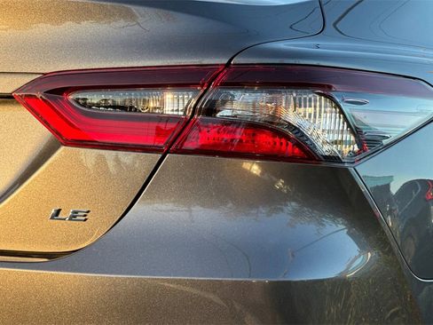 Used 2024 Toyota Camry LE image 25