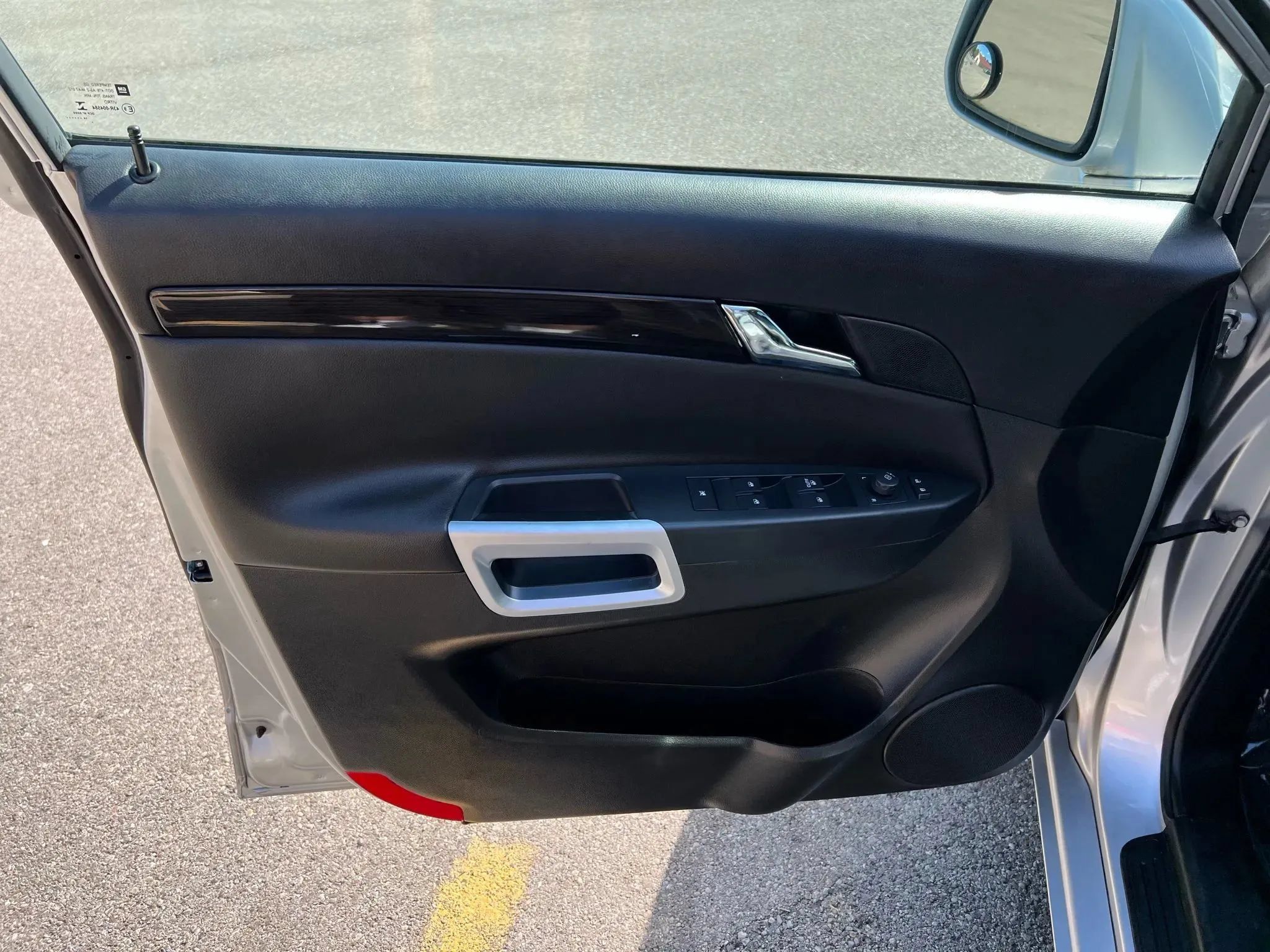 Used 2015 Chevrolet Captiva Sport LTZ FWD image 16