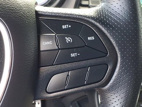 Used 2021 Dodge Challenger R/T Scat Pack RWD image 11
